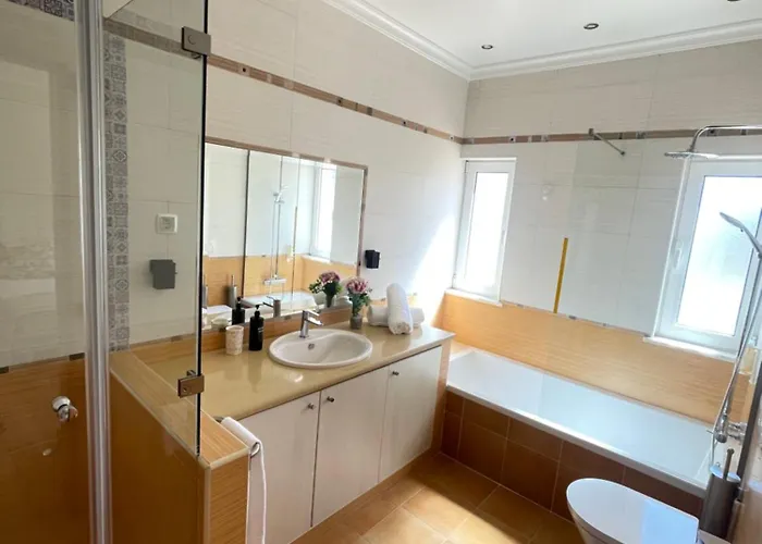 Casa Luar- Pensionat Carvoeiro (Lagoa)